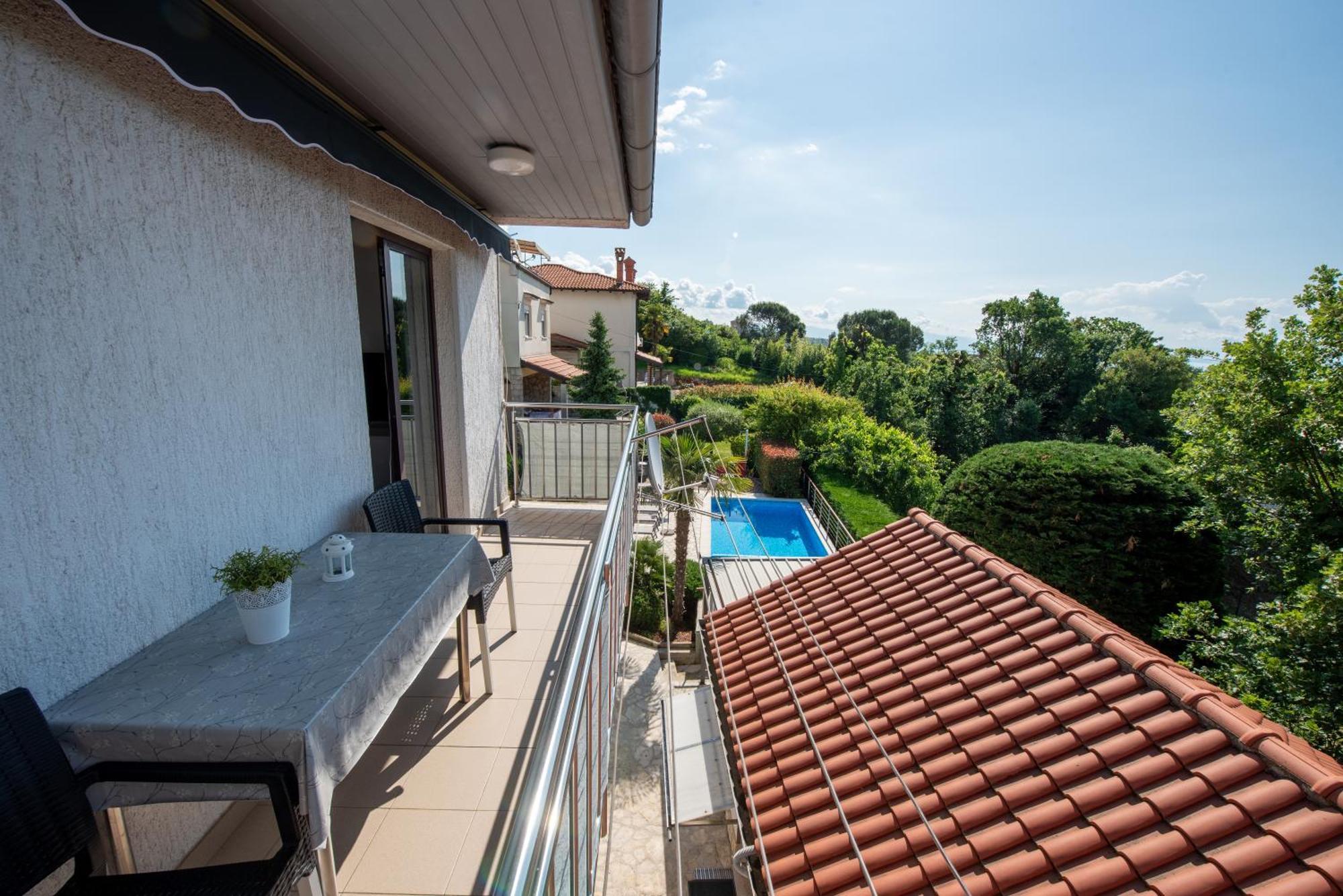 Apartments Dorijan With Pool Матулі Екстер'єр фото