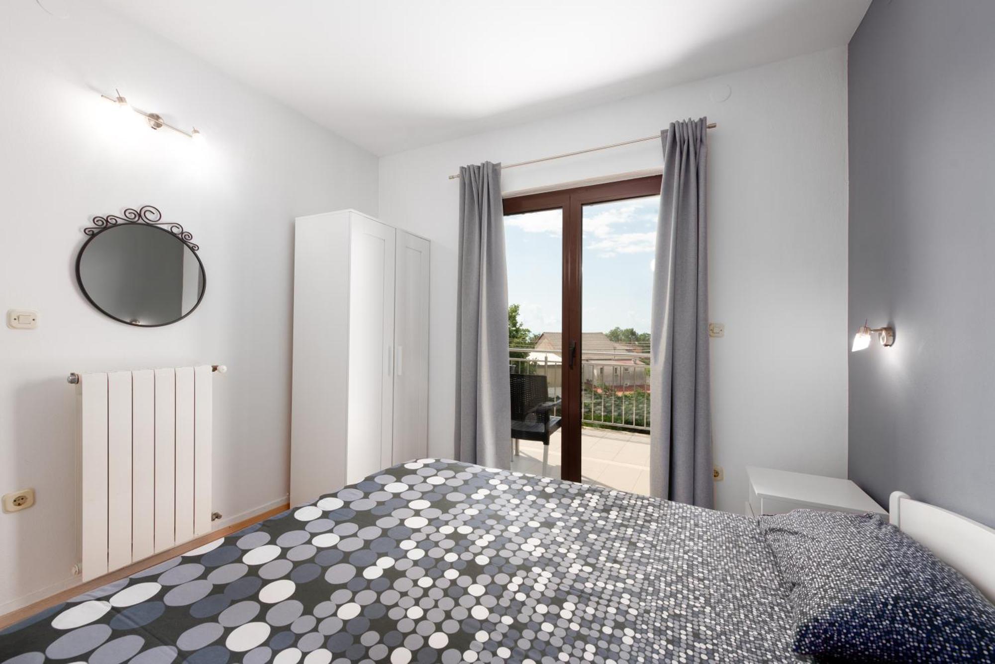 Apartments Dorijan With Pool Матулі Номер фото